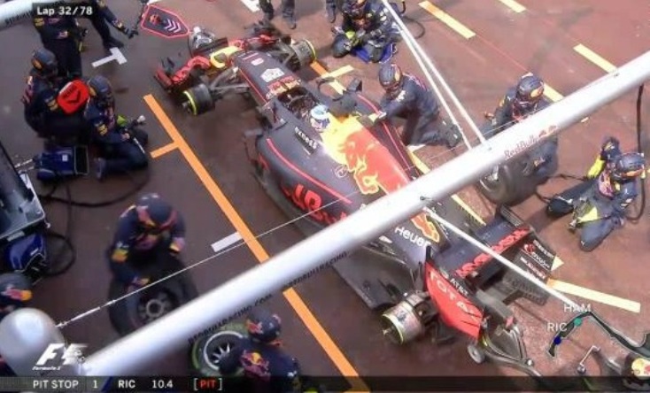 Pit Stop Ricciardo kacau karena ketidaksiapan team Red Bull