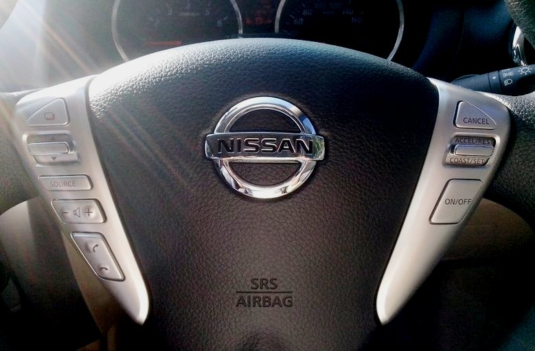Nissan Recall terkait Airbags Takata - 2016
