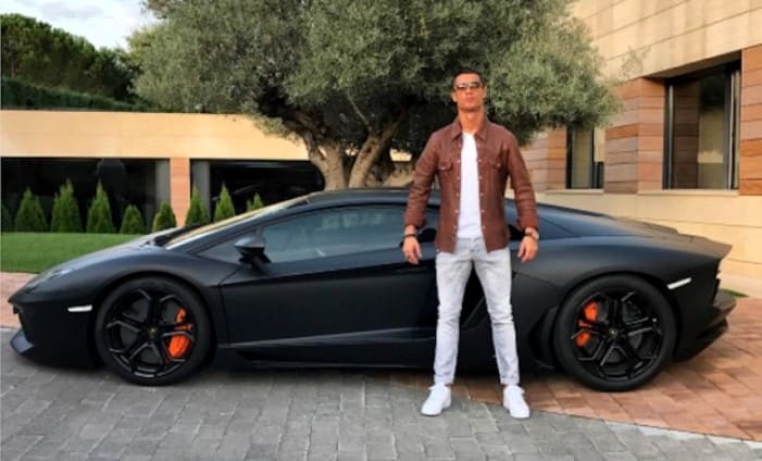 Cristiano-Ronaldo-with-his-new-Lamborghini-aventador