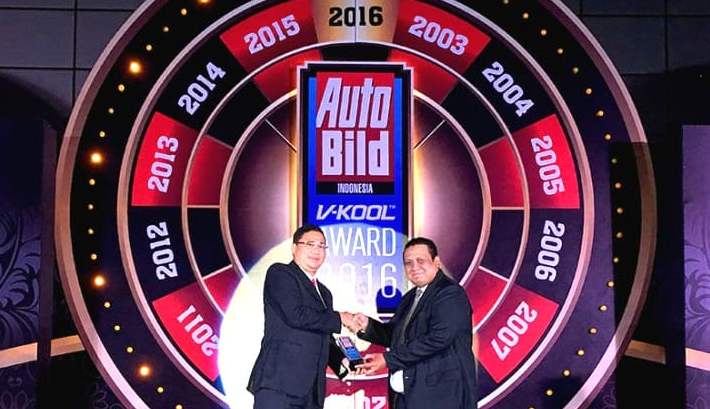 TAM-5-Penghargaan AutoBild-VKool Reward 2016 - Sienta compact MPV terbaik