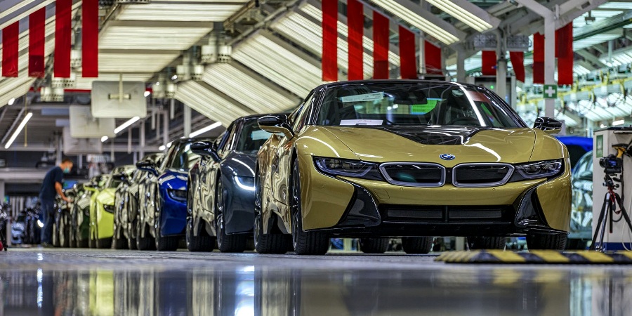 BMW i8 Dihentikan Produksi - Tutup Usia jadi Mobil Legendaris