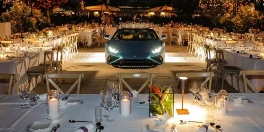 Lamborghini Huracan EVO RWD Spyder Dinner Pembukaan Lounge Porto Cervo