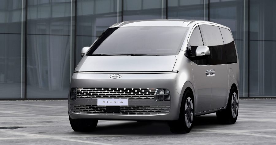 Hyundai Staria - Luxury & Futiristic MPV