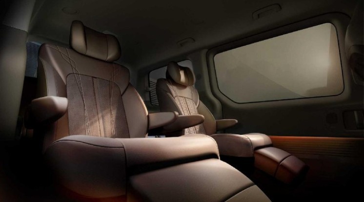 Interior Hyundai Staria MPV - Cabin dengan Captain Seats