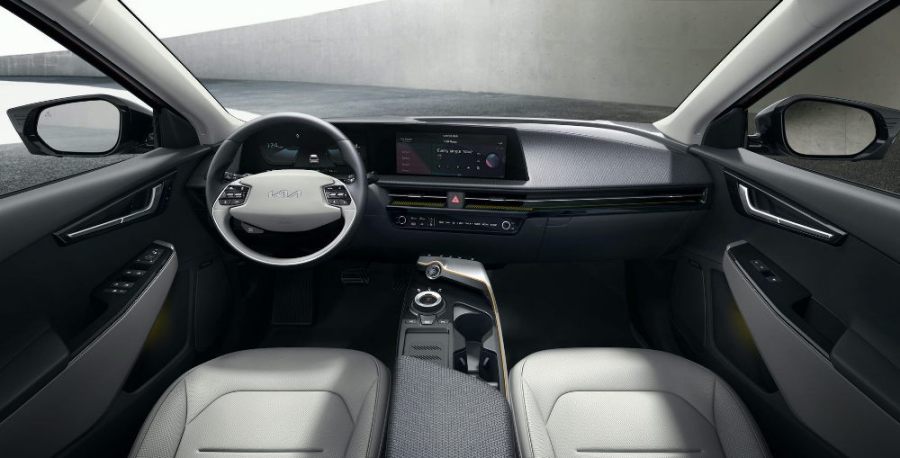 Interior Dashboard mobil EV pertama  Kia