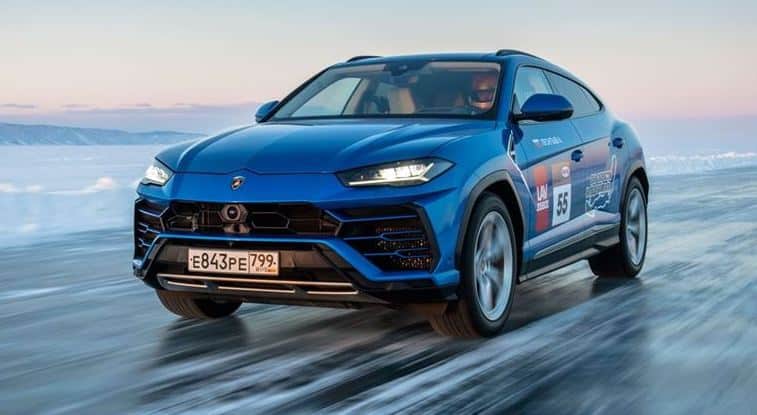 Lamborghini Urus - Rekor Kecepatan Tinggi