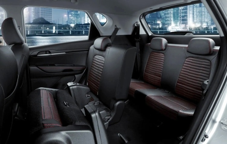 Kursi Baris ke-3 Kia Sonet 7 Seater