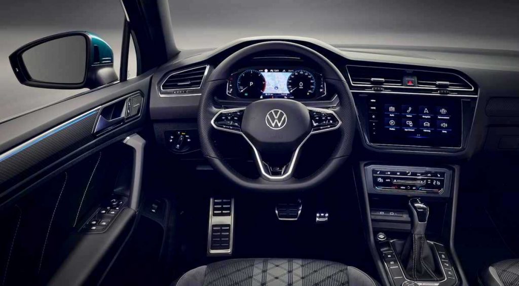 VW Tiguan Allspace 2022 Interior Dashboard
