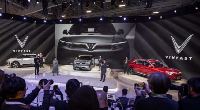 VinFast Hentikan Produksi Mobil Bermesin Bakar pada 2022