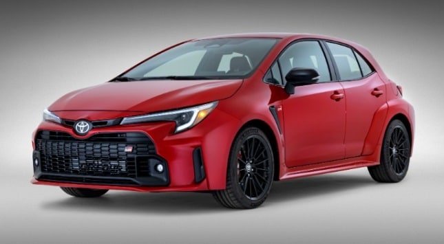 GR Corolla Merah