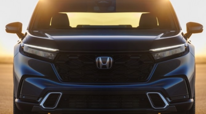 Teaser resmi Honda CR-V 2023 generasi baru dirilis di AS