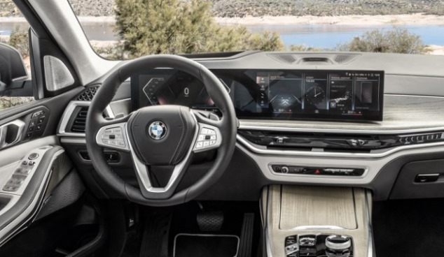 BMW Gunakan Android Automotive OS Tahun 2023