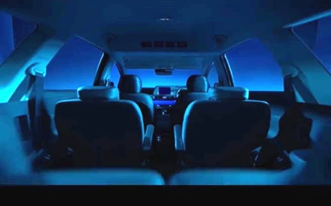 Teaser Kabin Hyundai Stargazer