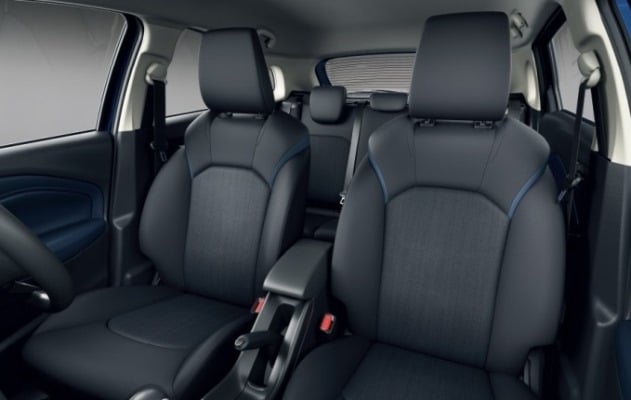 Interior Kabin mobil 5-seater