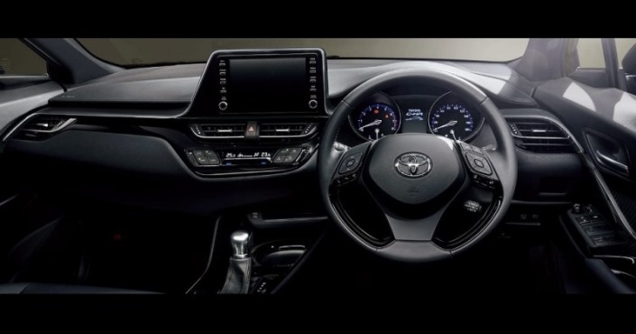 Interior Toyota C-HR Mode-Nero Safety Plus III - Serba Hitam
